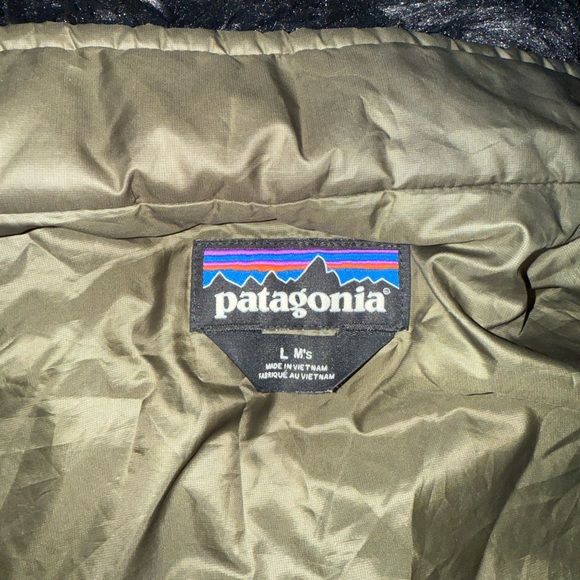 Men’s Patagonia Nano Puff Vest - Picture 4 of 6